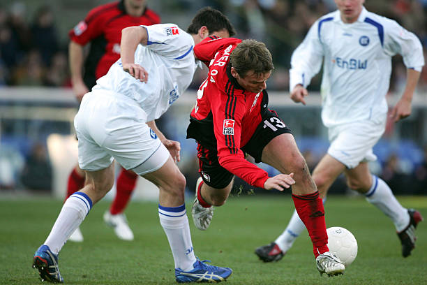 这位年轻选 这位年轻选