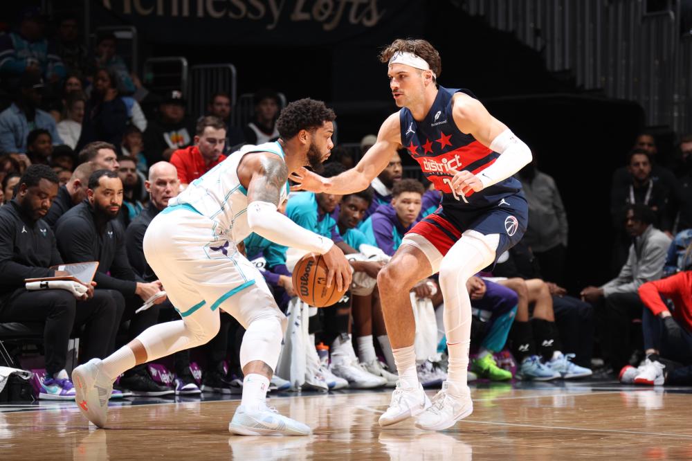 并考虑是否 并考虑是否