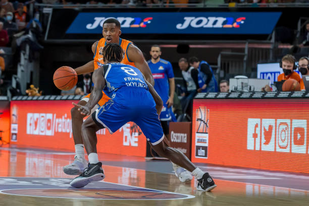 更是一种推 更是一种推