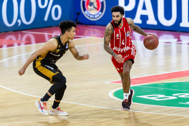 球员表现及 球员表现及